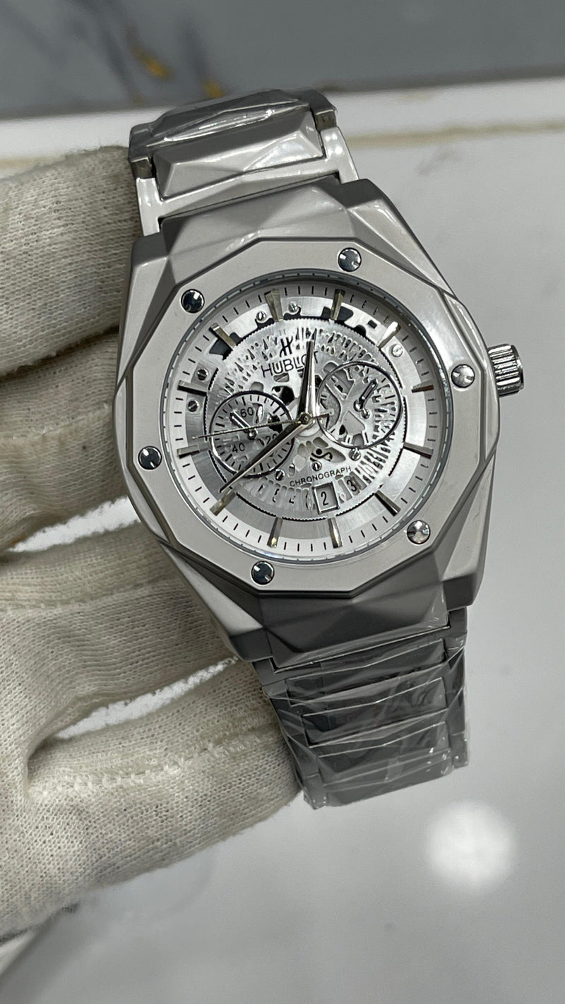 Hublot Diamond Cut Stainless Steel Men's Watch – Heavy Weight Automatic Chronograph