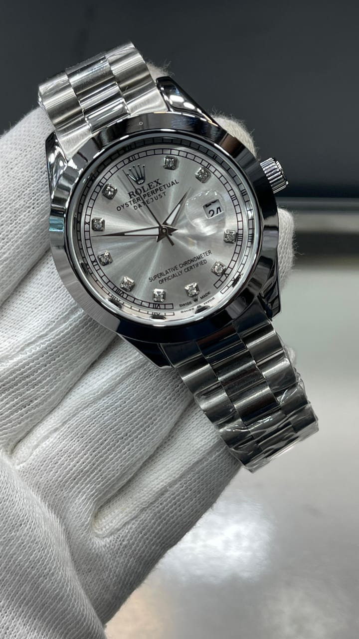 Rolex Datejust Silver Stainless Steel Men's Watch – Heavyweight Classic