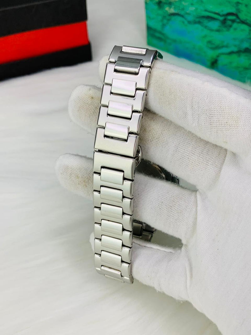 Patek Philippe Style Stainless Steel Men's Watch – Classic Date Display