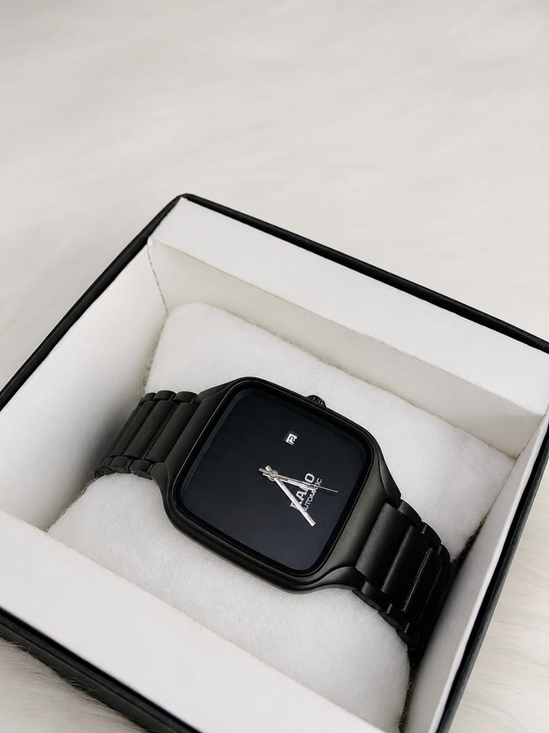Rado Men's Watch – Stainless Steel Chain & Date Display