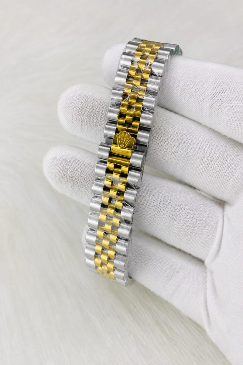 Rolex GMT Watch – Stainless Steel Chain & Rotating Bezel